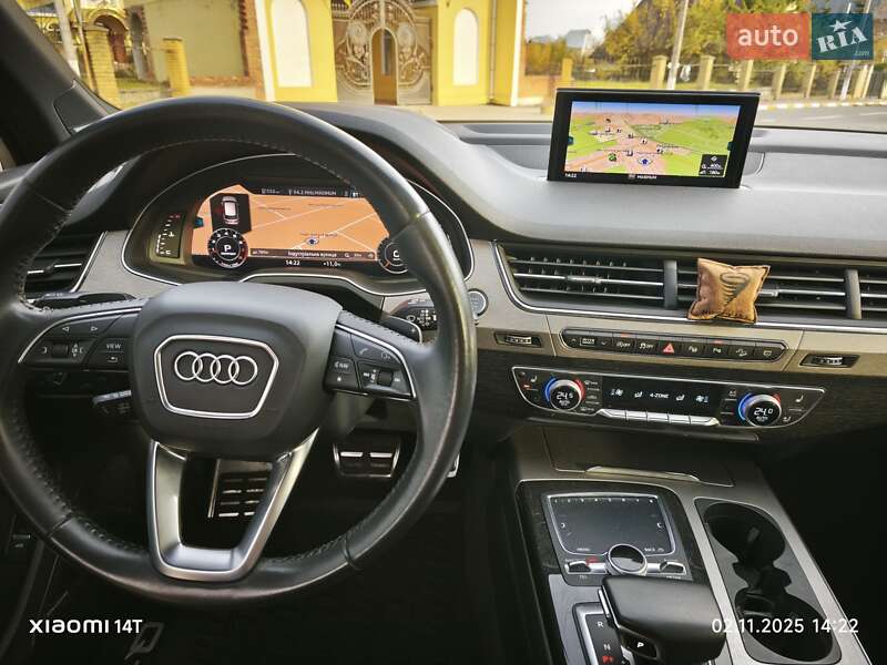 Позашляховик / Кросовер Audi Q7 2019 в Києві