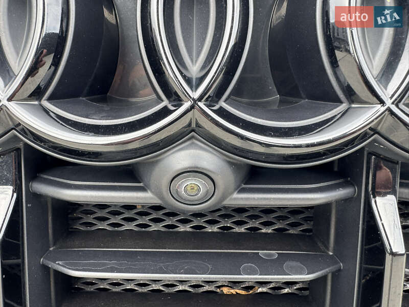 Внедорожник / Кроссовер Audi Q7 2020 в Мукачево