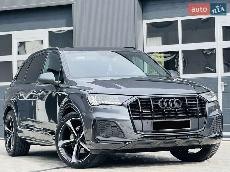 Внедорожник / Кроссовер Audi Q7 2020 в Мукачево