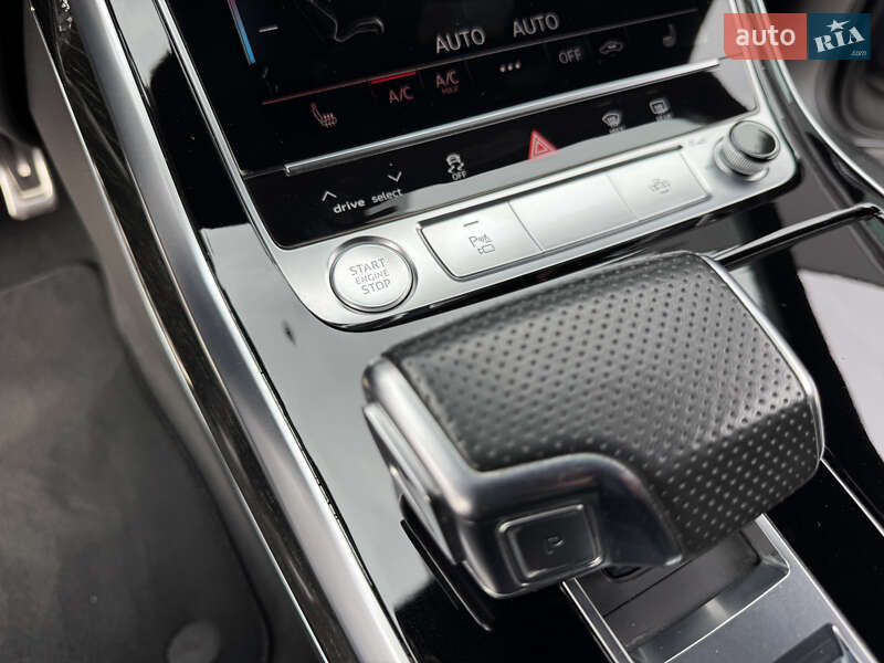 Внедорожник / Кроссовер Audi Q7 2020 в Мукачево