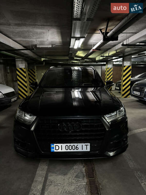 Позашляховик / Кросовер Audi Q7 2016 в Києві фото 30 Позашляховик / Кросовер Audi Q7 2016 в Києві