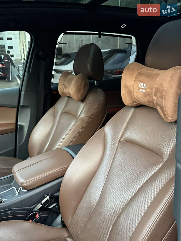 Позашляховик / Кросовер Audi Q7 2016 в Києві фото 50 Позашляховик / Кросовер Audi Q7 2016 в Києві