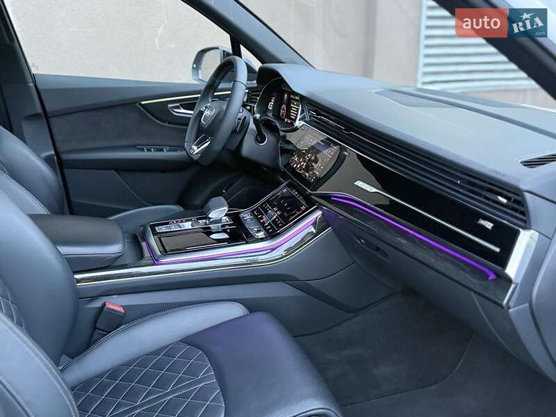 Позашляховик / Кросовер Audi Q7 2020 в Одесі