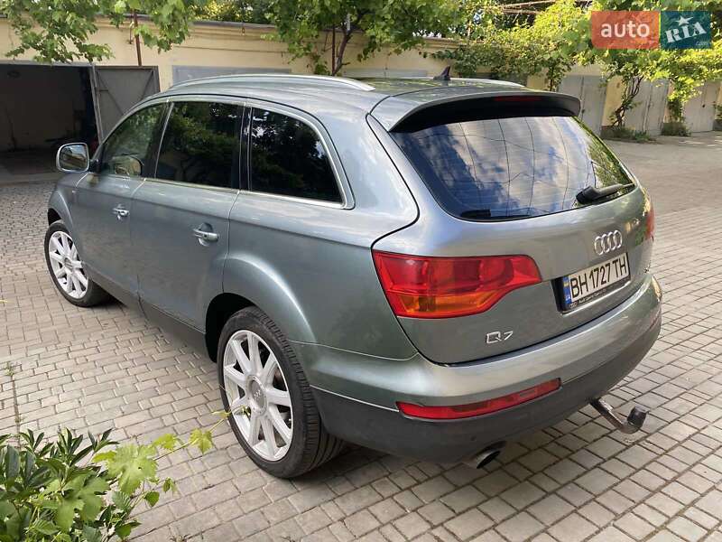 Позашляховик / Кросовер Audi Q7 2006 в Ізмаїлі фото 8 Позашляховик / Кросовер Audi Q7 2006 в Ізмаїлі