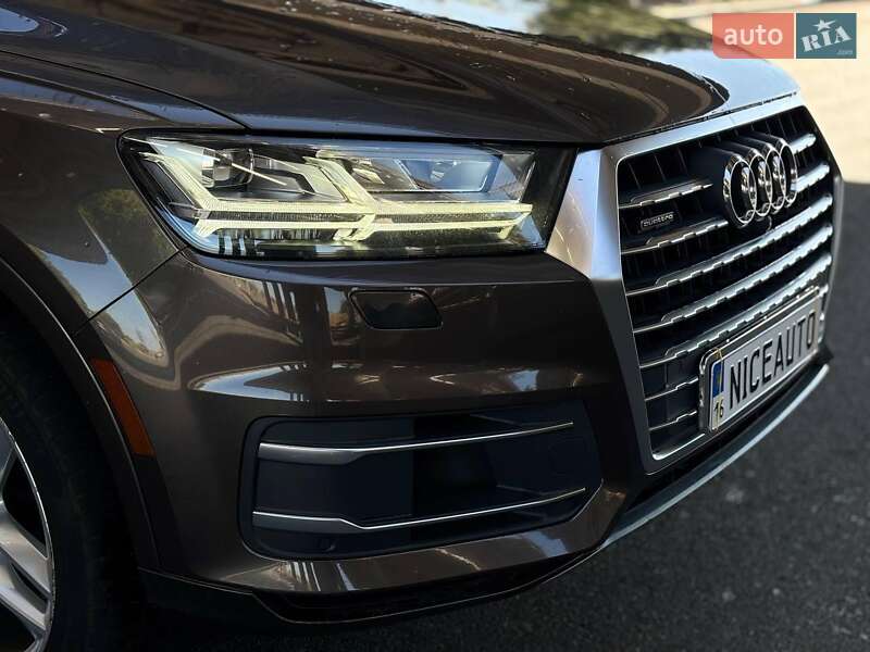 Позашляховик / Кросовер Audi Q7 2016 в Харкові фото 5 Позашляховик / Кросовер Audi Q7 2016 в Харкові
