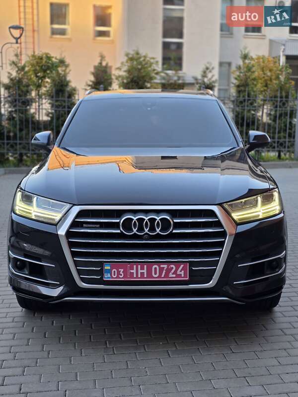 Позашляховик / Кросовер Audi Q7 2016 в Черкасах фото 4 Позашляховик / Кросовер Audi Q7 2016 в Черкасах
