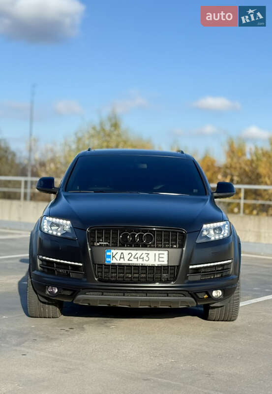 Audi Q7 2010 Audi Q7 2010