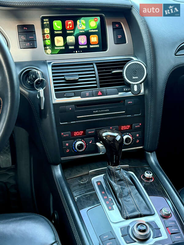 Внедорожник / Кроссовер Audi Q7 2010 в Киеве