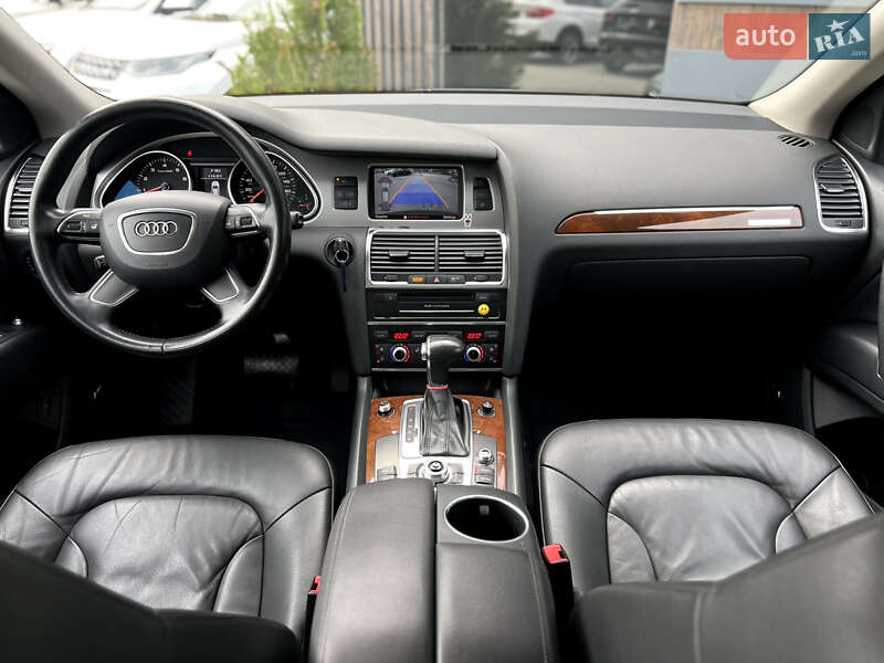 Позашляховик / Кросовер Audi Q7 2013 в Одесі