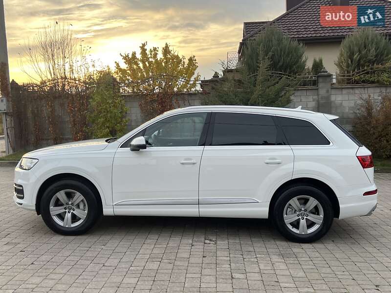 Внедорожник / Кроссовер Audi Q7 2017 в Ровно фото 6 Внедорожник / Кроссовер Audi Q7 2017 в Ровно