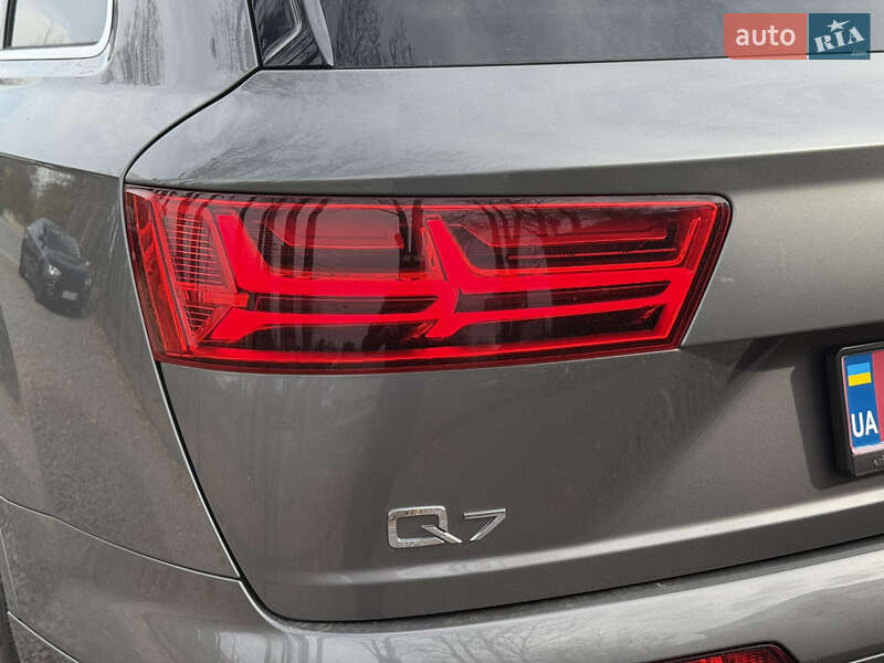 Позашляховик / Кросовер Audi Q7 2016 в Стрию фото 13 Позашляховик / Кросовер Audi Q7 2016 в Стрию