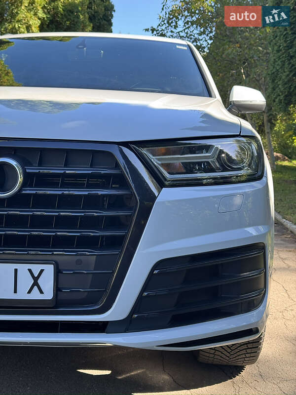 Внедорожник / Кроссовер Audi Q7 2017 в Ровно фото 6 Внедорожник / Кроссовер Audi Q7 2017 в Ровно