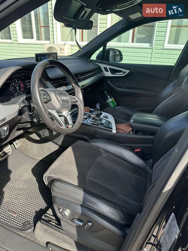 Позашляховик / Кросовер Audi Q7 2016 в Коростені фото 6 Позашляховик / Кросовер Audi Q7 2016 в Коростені