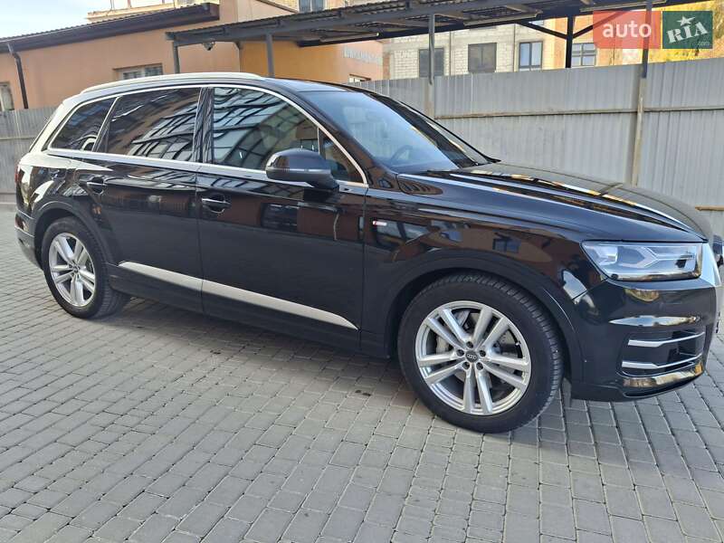 Внедорожник / Кроссовер Audi Q7 2016 в Каменец-Подольском фото 5 Внедорожник / Кроссовер Audi Q7 2016 в Каменец-Подольском