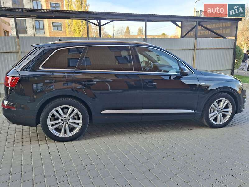 Внедорожник / Кроссовер Audi Q7 2016 в Каменец-Подольском фото 12 Внедорожник / Кроссовер Audi Q7 2016 в Каменец-Подольском