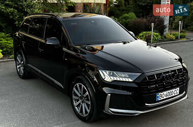 Позашляховик / Кросовер Audi Q7 2021 в Тернополі