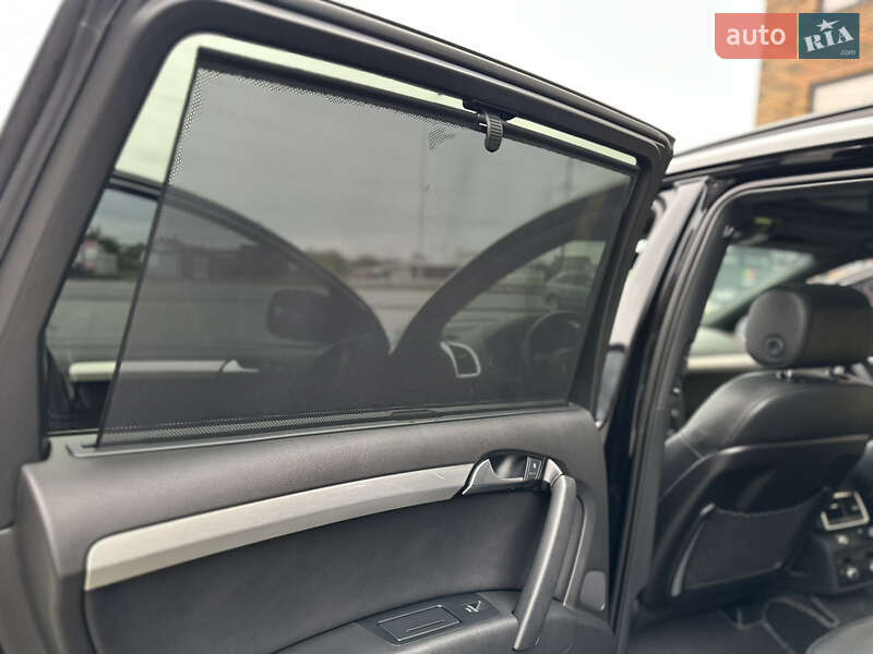 Позашляховик / Кросовер Audi Q7 2014 в Вінниці