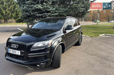 Внедорожник / Кроссовер Audi Q7 2013 в Киеве