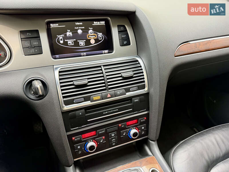 Позашляховик / Кросовер Audi Q7 2012 в Львові