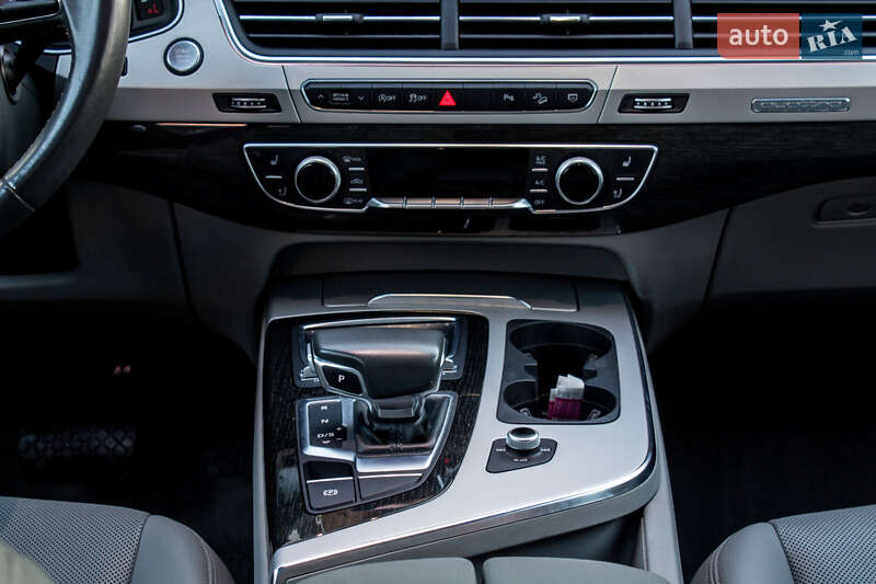 Позашляховик / Кросовер Audi Q7 2018 в Львові фото 65 Позашляховик / Кросовер Audi Q7 2018 в Львові