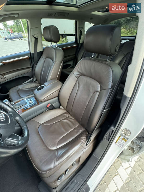 Позашляховик / Кросовер Audi Q7 2015 в Львові фото 13 Позашляховик / Кросовер Audi Q7 2015 в Львові