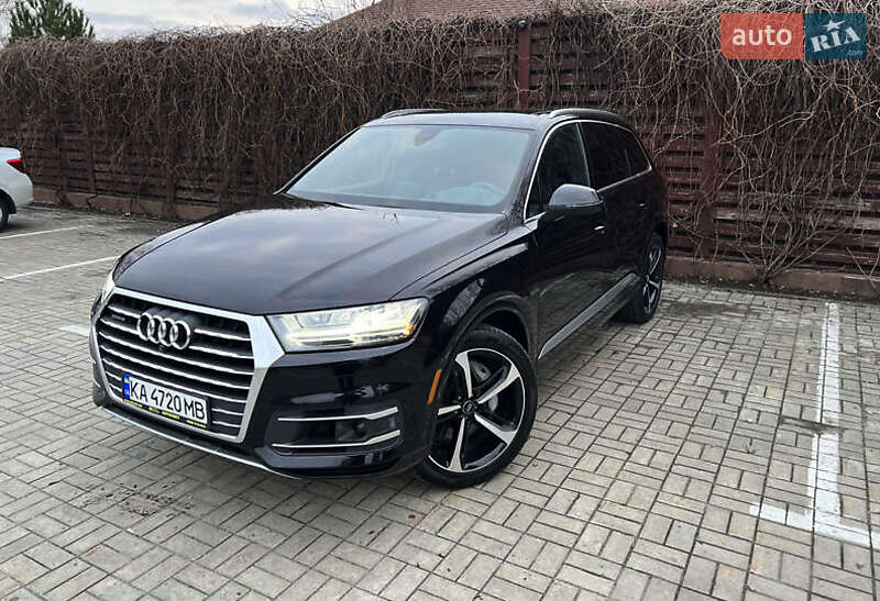 Позашляховик / Кросовер Audi Q7 2018 в Києві фото 19 Позашляховик / Кросовер Audi Q7 2018 в Києві