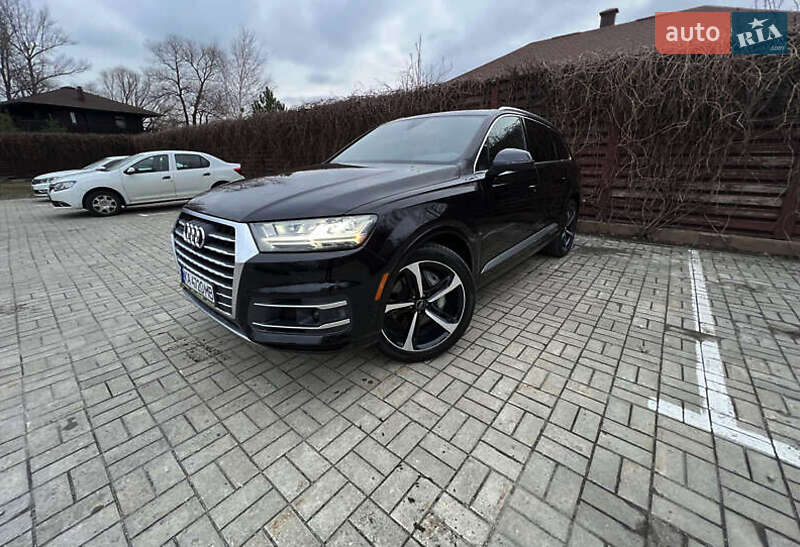 Позашляховик / Кросовер Audi Q7 2018 в Києві фото 21 Позашляховик / Кросовер Audi Q7 2018 в Києві