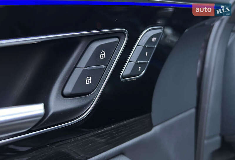 Позашляховик / Кросовер Audi Q7 2018 в Києві фото 40 Позашляховик / Кросовер Audi Q7 2018 в Києві