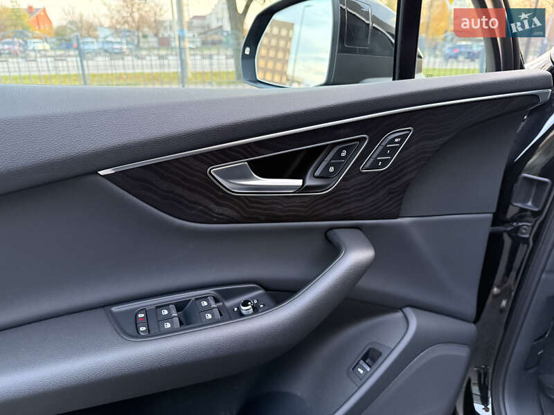 Позашляховик / Кросовер Audi Q7 2022 в Харкові фото 18 Позашляховик / Кросовер Audi Q7 2022 в Харкові