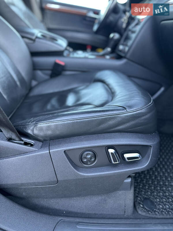 Позашляховик / Кросовер Audi Q7 2010 в Воловцю фото 18 Позашляховик / Кросовер Audi Q7 2010 в Воловцю