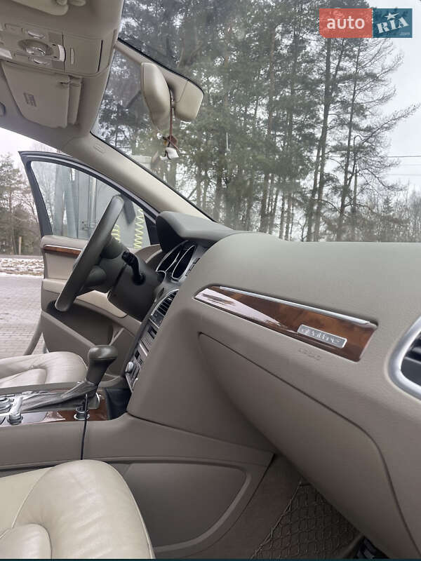 Внедорожник / Кроссовер Audi Q7 2013 в Киеве фото 9 Внедорожник / Кроссовер Audi Q7 2013 в Киеве
