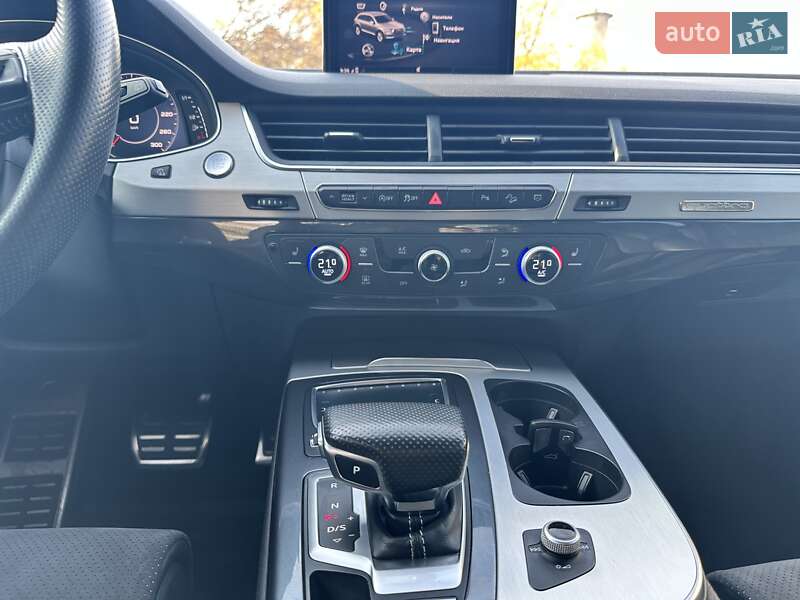 Внедорожник / Кроссовер Audi Q7 2018 в Днепре