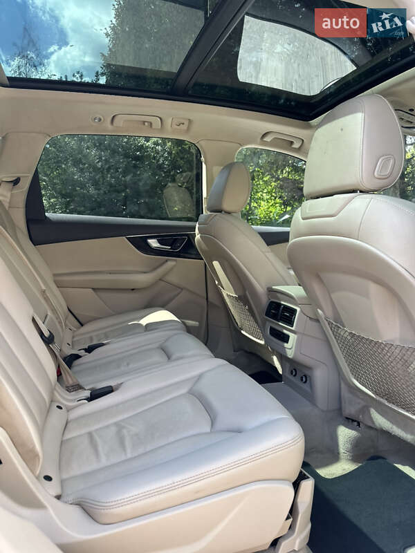Позашляховик / Кросовер Audi Q7 2018 в Тернополі