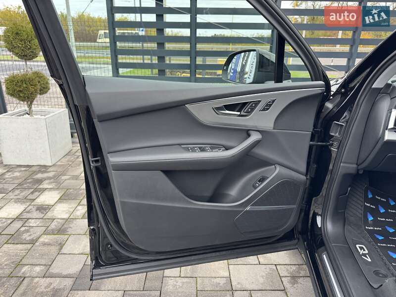 Позашляховик / Кросовер Audi Q7 2022 в Рівному фото 14 Позашляховик / Кросовер Audi Q7 2022 в Рівному