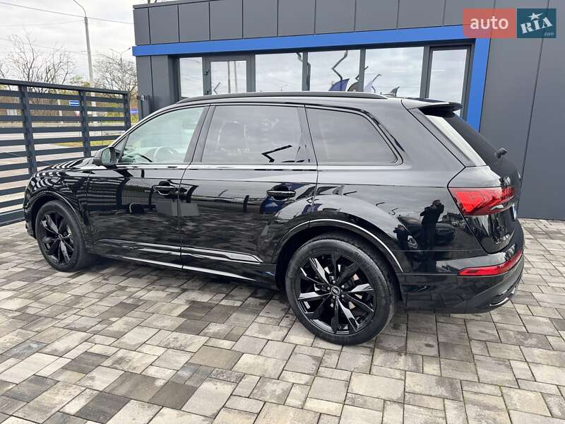 Позашляховик / Кросовер Audi Q7 2022 в Рівному фото 10 Позашляховик / Кросовер Audi Q7 2022 в Рівному