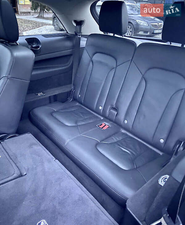 Внедорожник / Кроссовер Audi Q7 2015 в Львове