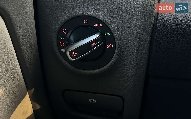 Позашляховик / Кросовер Audi Q7 2014 в Львові фото 18 Позашляховик / Кросовер Audi Q7 2014 в Львові