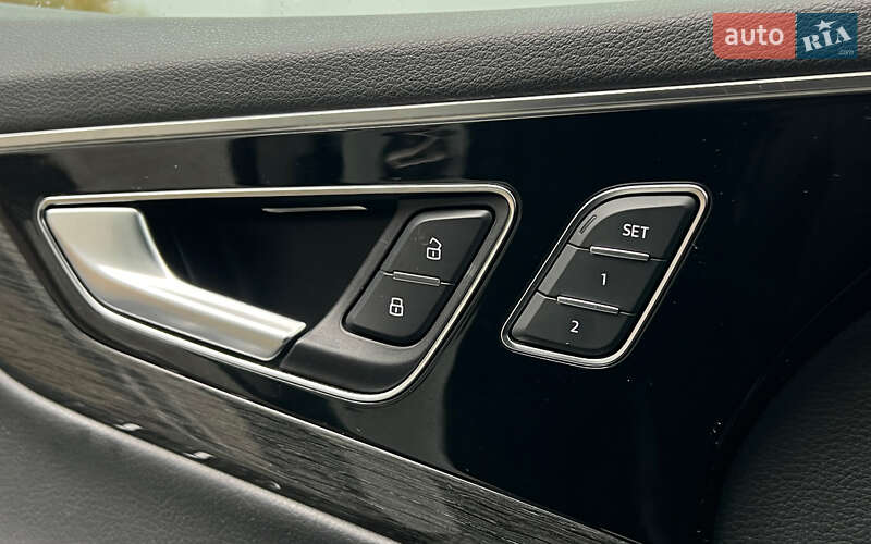 Позашляховик / Кросовер Audi Q7 2017 в Львові фото 20 Позашляховик / Кросовер Audi Q7 2017 в Львові