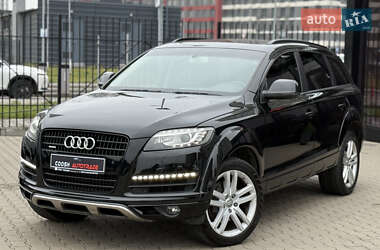 Внедорожник / Кроссовер Audi Q7 2015 в Киеве
