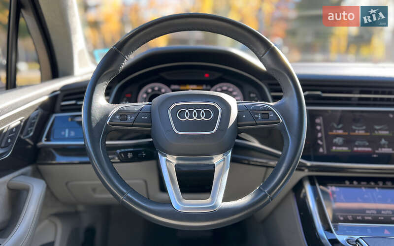 Внедорожник / Кроссовер Audi Q7 2020 в Львове