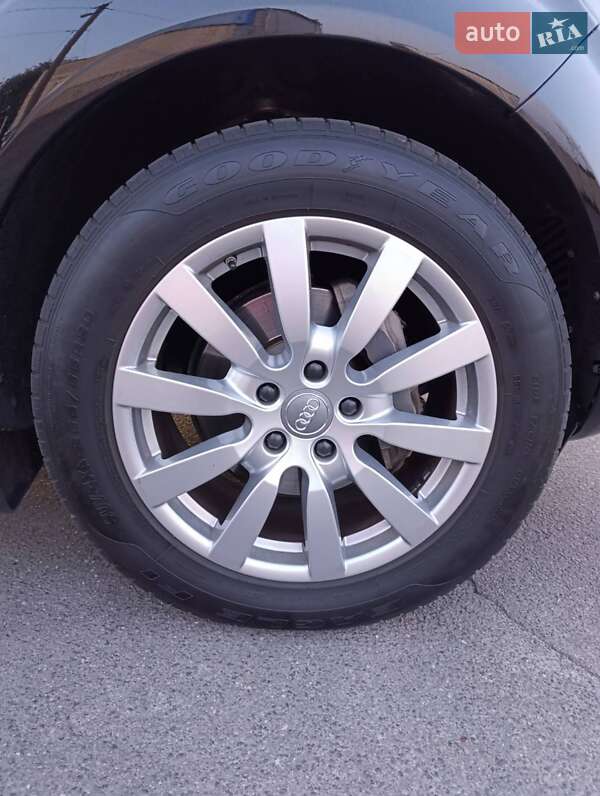 Позашляховик / Кросовер Audi Q7 2013 в Березані фото 37 Позашляховик / Кросовер Audi Q7 2013 в Березані