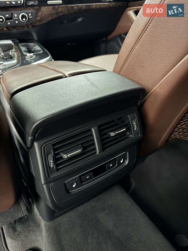 Внедорожник / Кроссовер Audi Q7 2017 в Львове