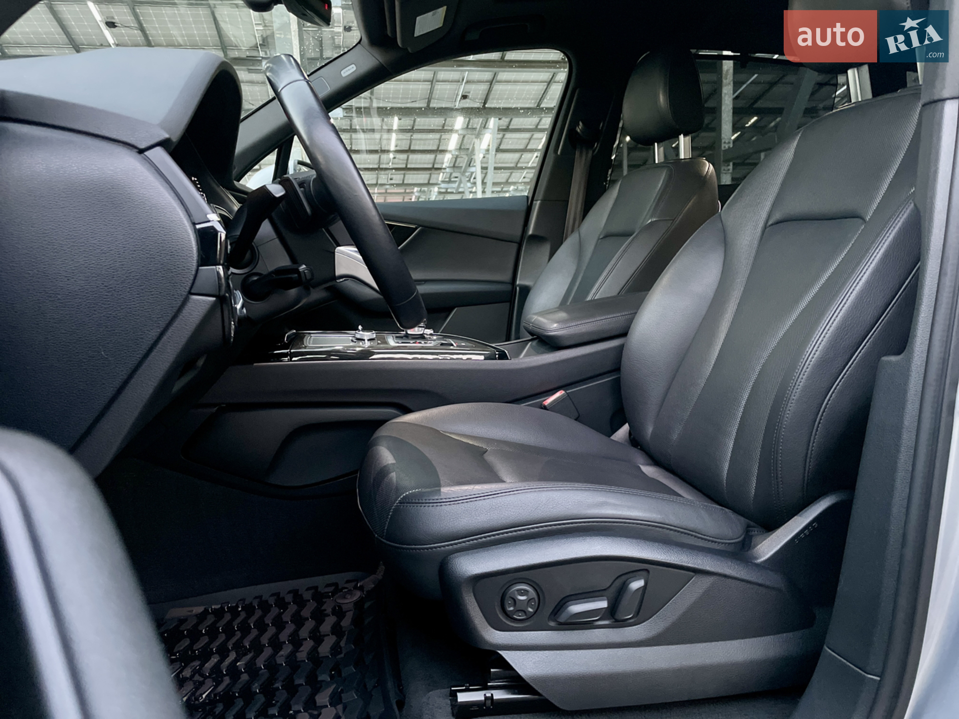 2017 Audi Q7 - мініатюра 13