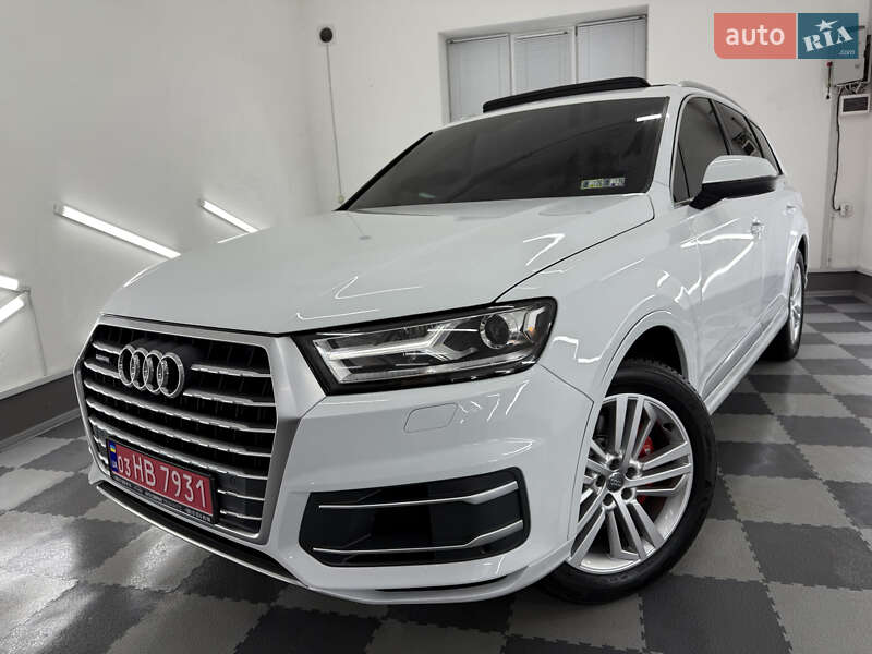 Внедорожник / Кроссовер Audi Q7 2018 в Трускавце