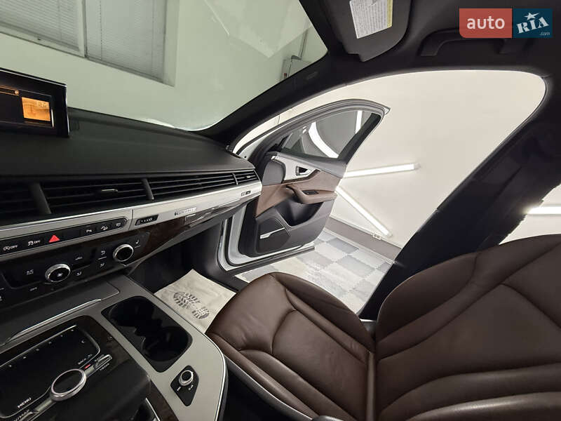 Внедорожник / Кроссовер Audi Q7 2018 в Трускавце