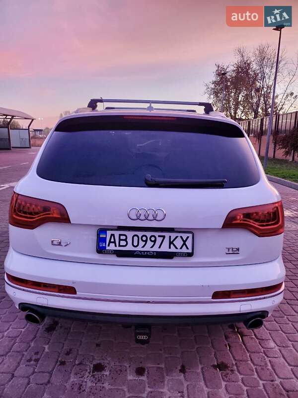 Позашляховик / Кросовер Audi Q7 2013 в Дніпрі