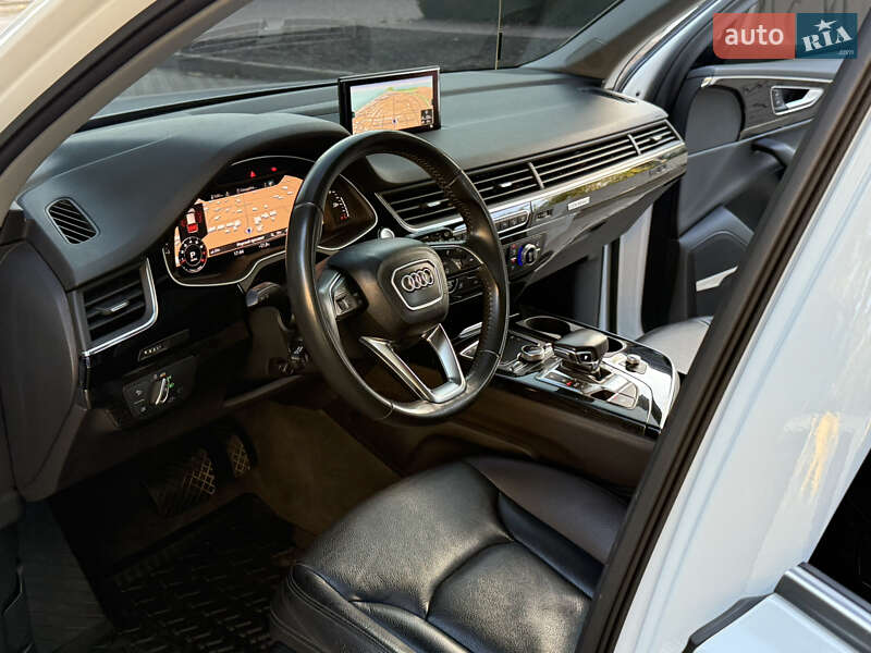 Позашляховик / Кросовер Audi Q7 2018 в Одесі