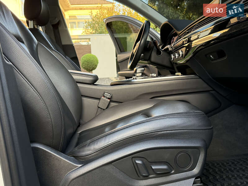 Позашляховик / Кросовер Audi Q7 2018 в Одесі