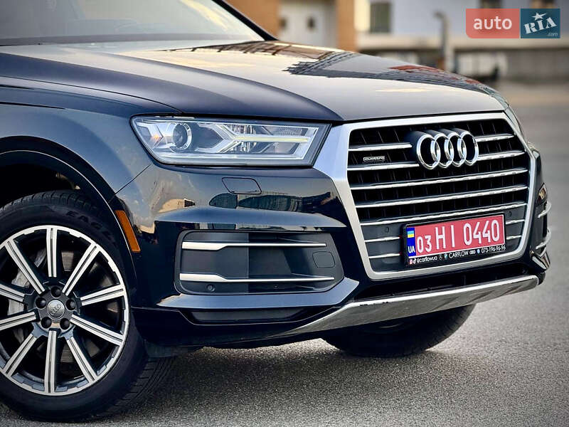 Внедорожник / Кроссовер Audi Q7 2018 в Киеве