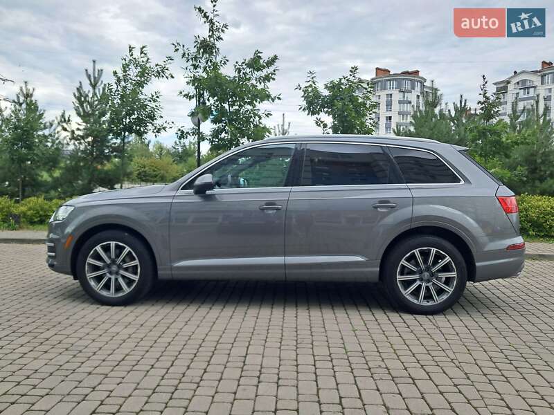 Внедорожник / Кроссовер Audi Q7 2016 в Ивано-Франковске